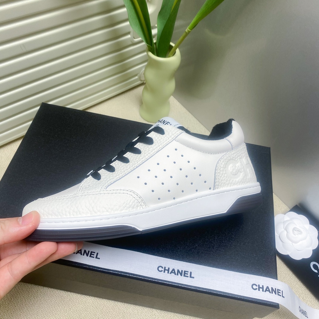 Women's high heels